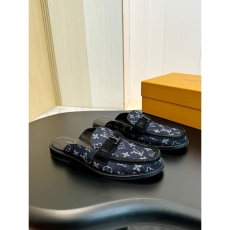 Louis Vuitton Slippers